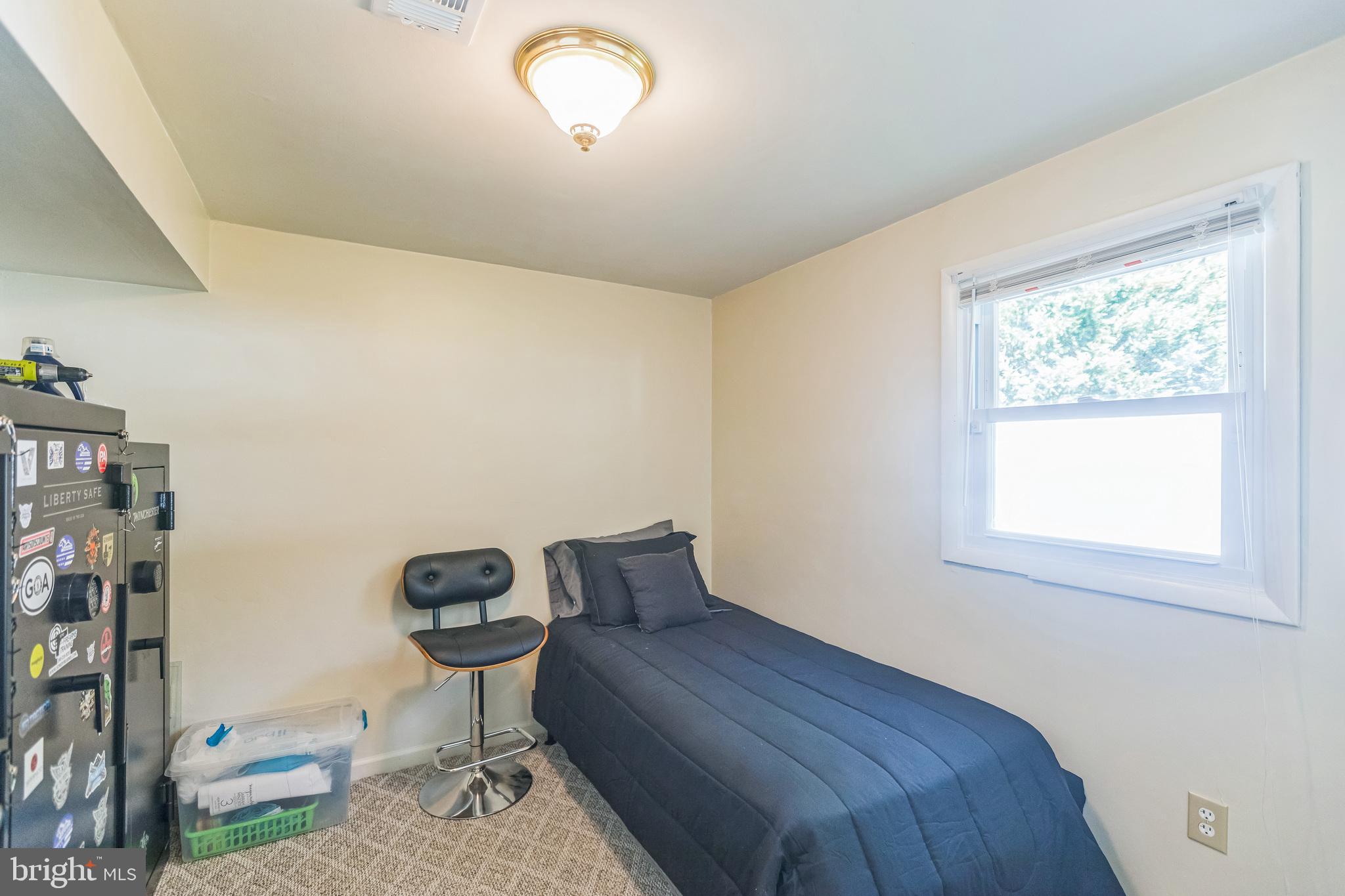 2403 Pinefield Road Waldorf, MD 20601 - Photo 20 of 42 5th bedroom in basment