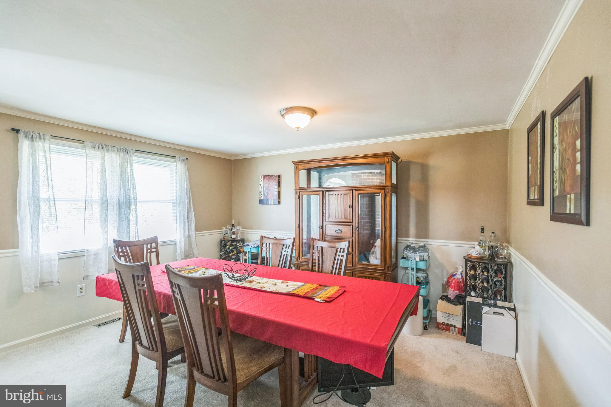2403 Pinefield Road Waldorf, MD 20601 - Photo 6 of 42 Dining room