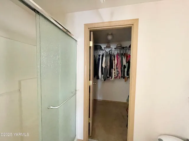 a view of a walk in closet