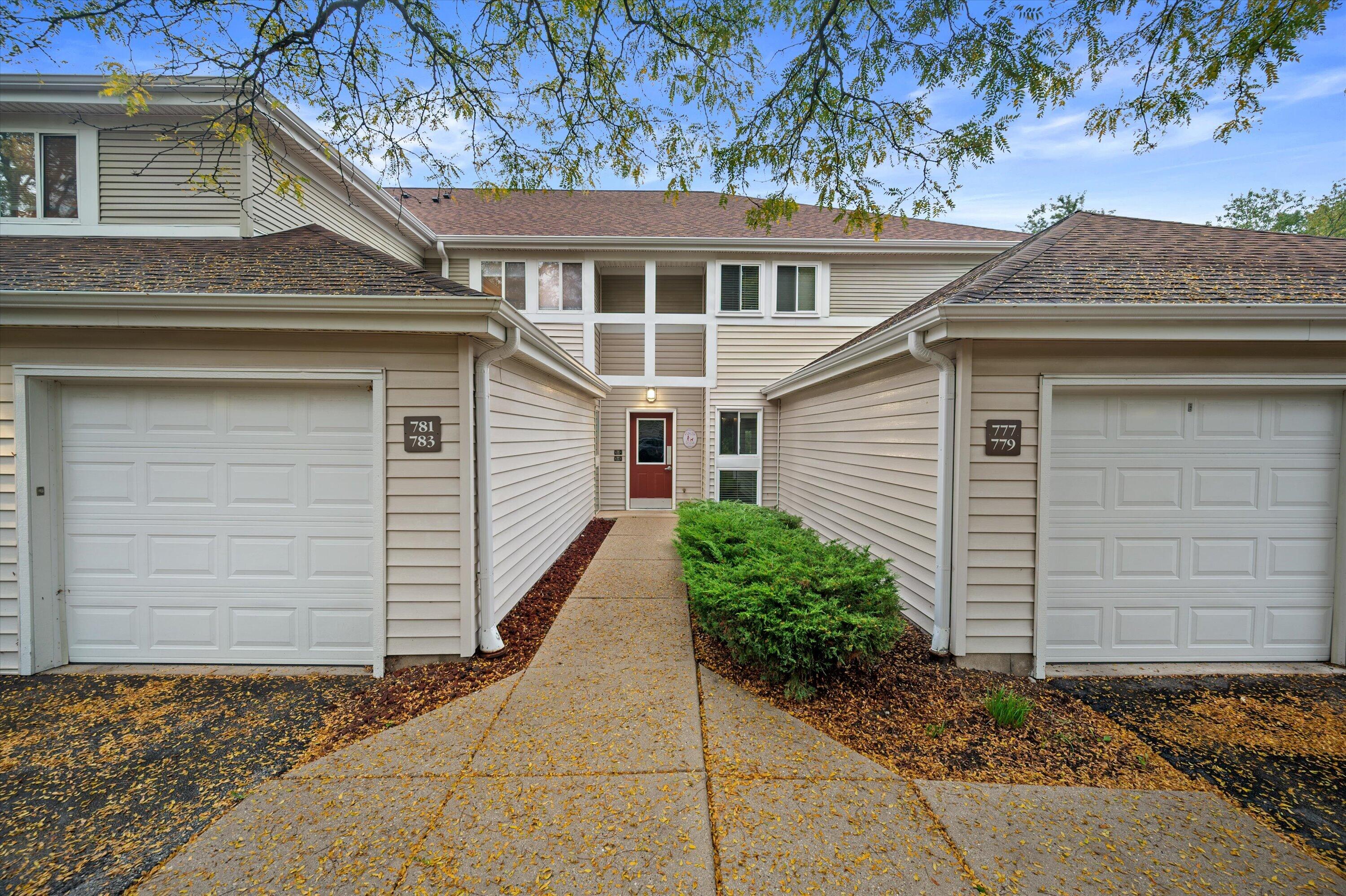 779 West Puetz Road Oak Creek, WI 53154 - Photo 1 of 25 01-0001