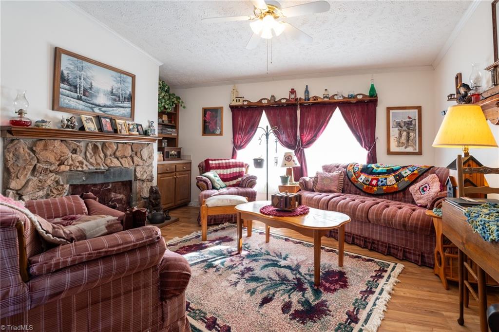 195 Golfcrest Road Denton, NC 27239 - Photo 6 of 24