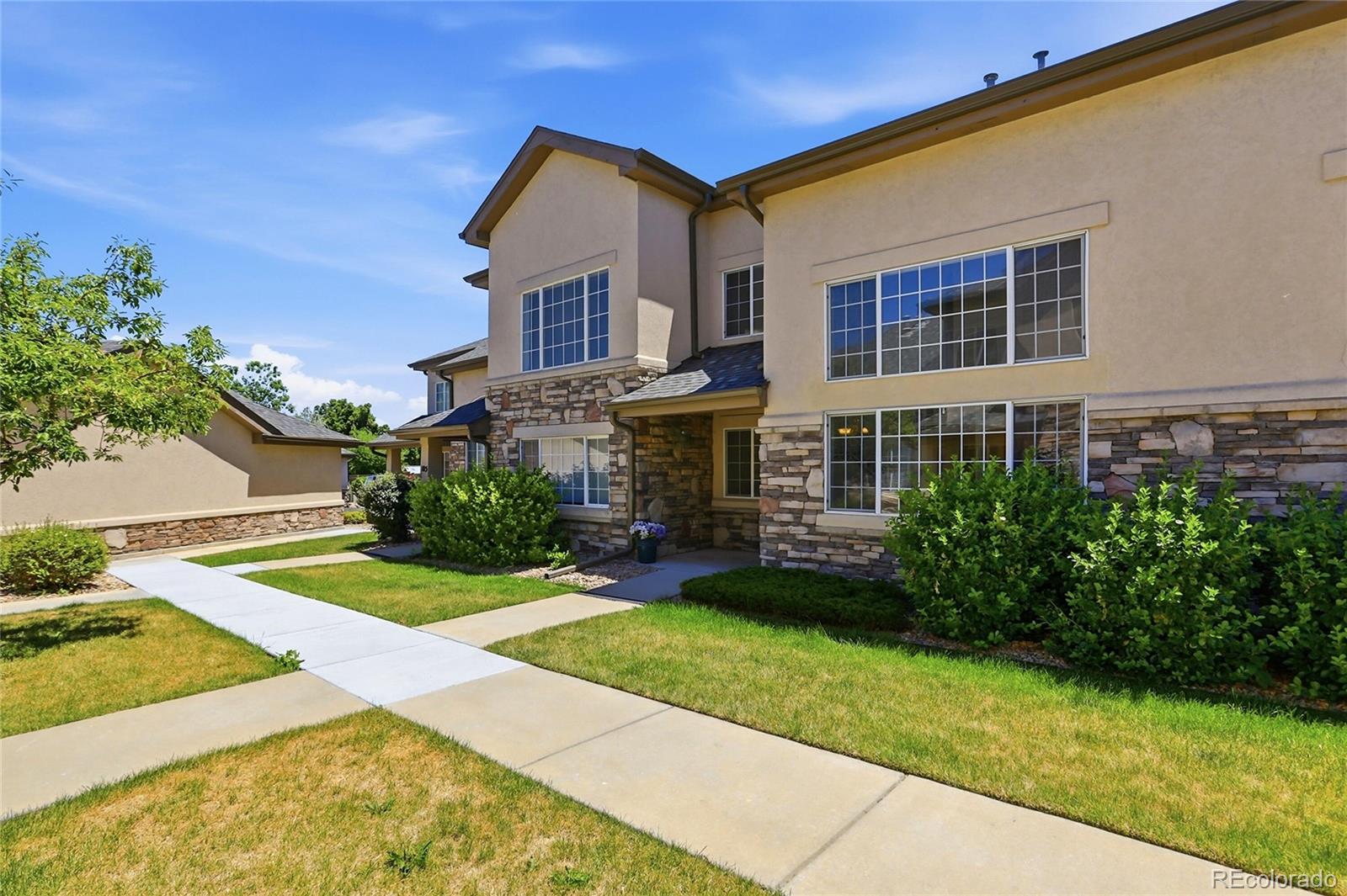 1435 South Chambers Road, Unit 104 Aurora, CO 80017 - Photo 5 of 31