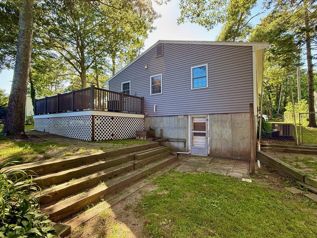 72 Handy Road Bourne, MA 02559 - Photo 6 of 29