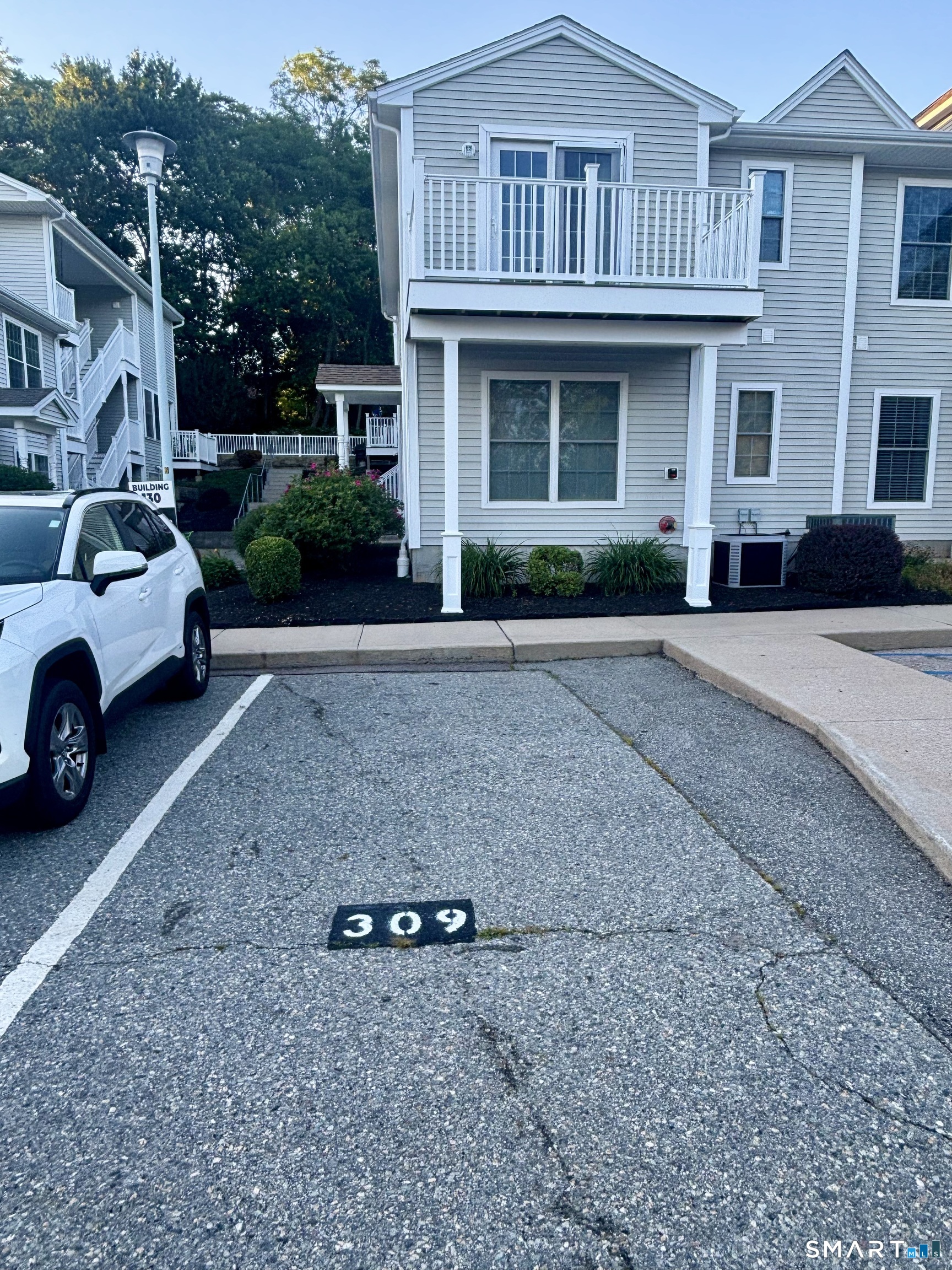 130 Meridian Street, Unit 309 Groton, CT 06340 - Photo 2 of 32