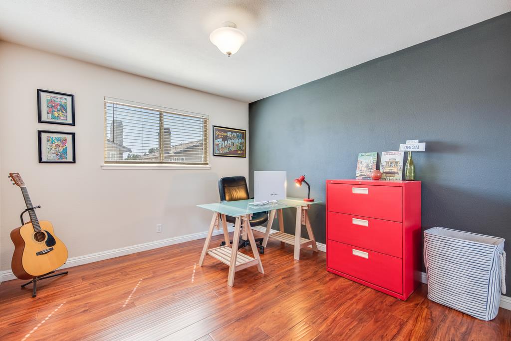 3129 Bilbo Drive San Jose, CA 95121 - Photo 17 of 34 a workspace with furniture