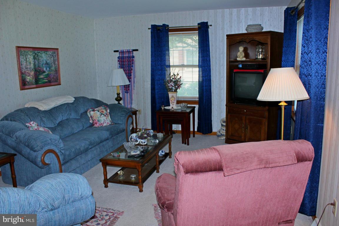 34 Buttonwood Drive Lititz, PA 17543 - Photo 5 of 30