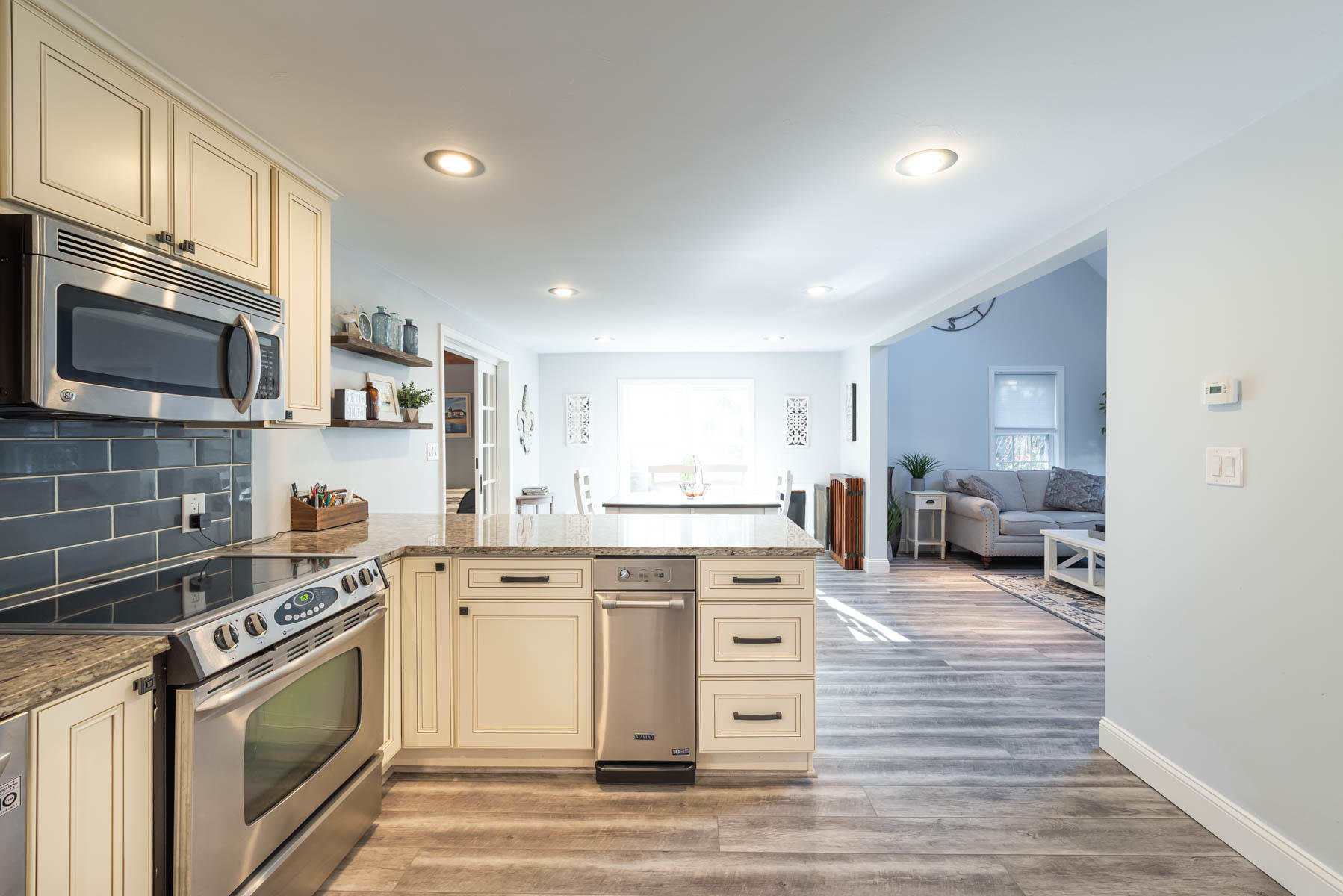 47 Fox Hill Road Mashpee, MA 02649 - Photo 8 of 54 47FoxHill-2058