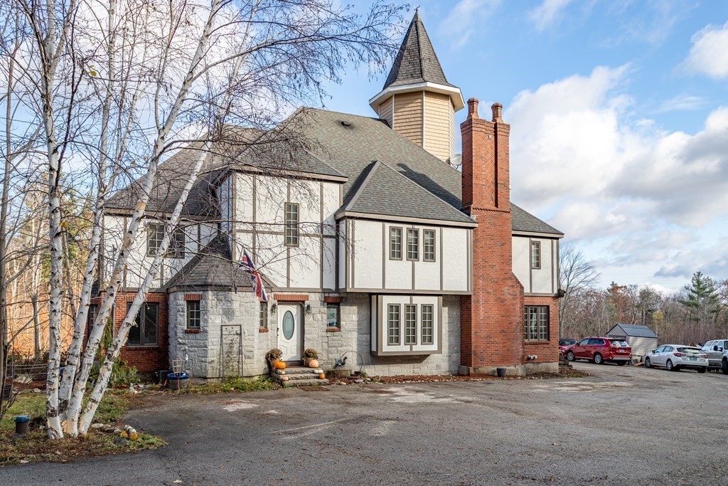 8 Kendall Hill Road Mont Vernon, NH 03057 - Photo 1 of 36 Gallery Image 1