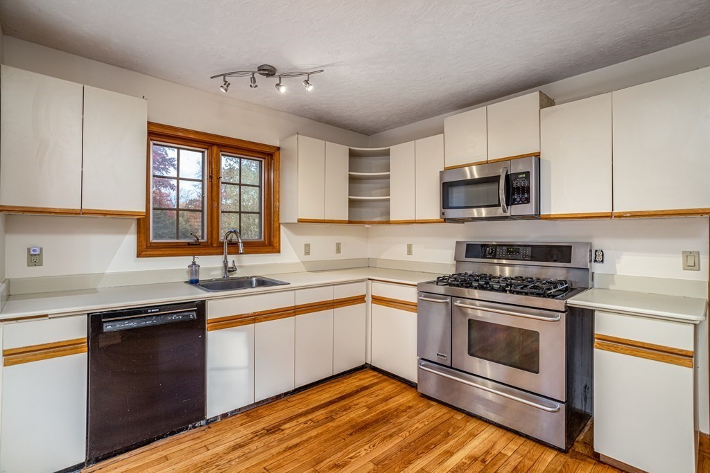 8 Kendall Hill Road Mont Vernon, NH 03057 - Photo 12 of 36 Gallery Image 12