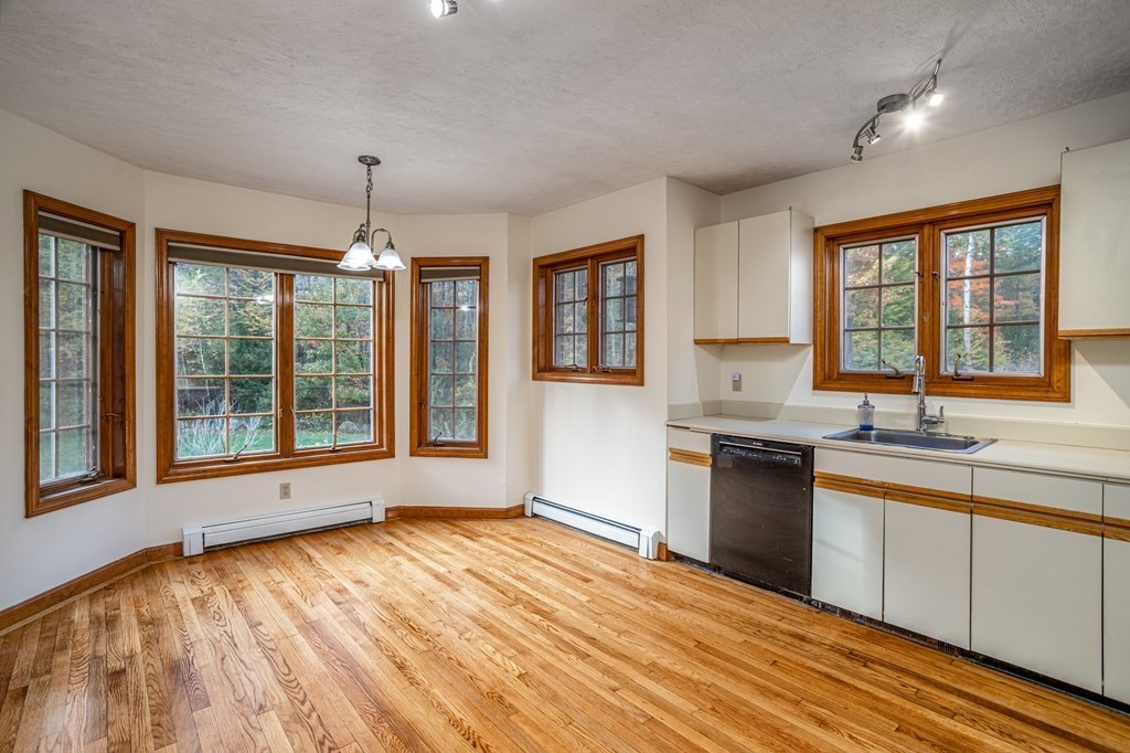 8 Kendall Hill Road Mont Vernon, NH 03057 - Photo 13 of 36 Gallery Image 13