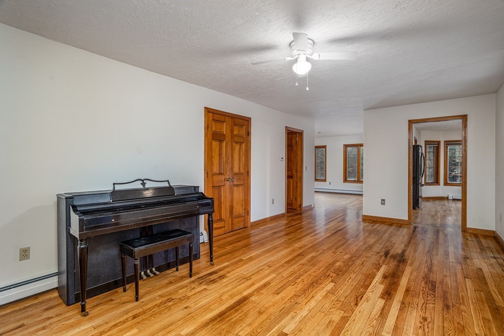 8 Kendall Hill Road Mont Vernon, NH 03057 - Photo 19 of 36 Gallery Image 19