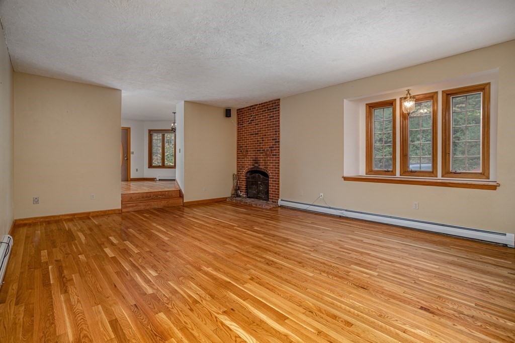 8 Kendall Hill Road Mont Vernon, NH 03057 - Photo 6 of 36 Gallery Image 6