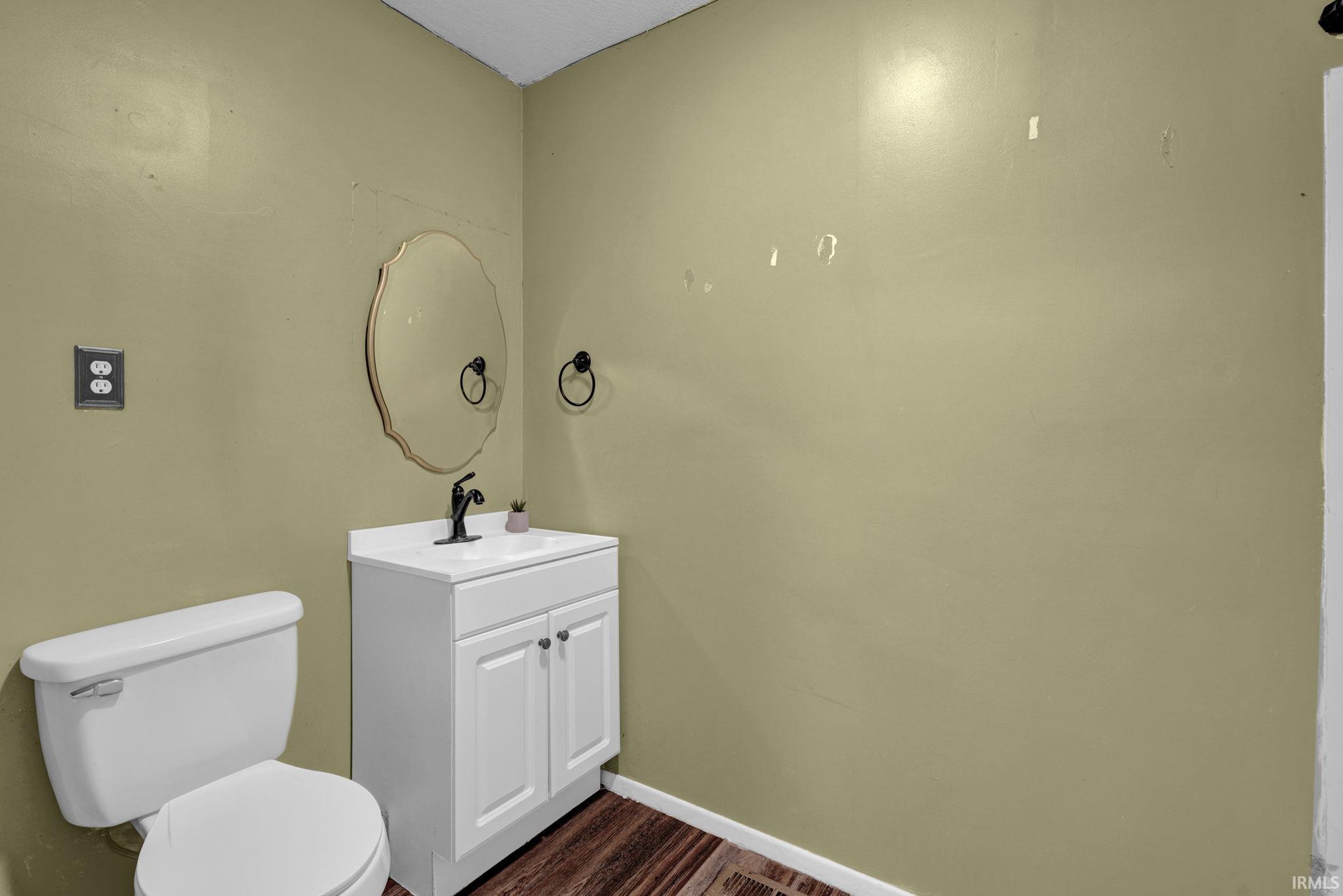1055 Peerless Road Bedford, IN 47421 - Photo 11 of 29
