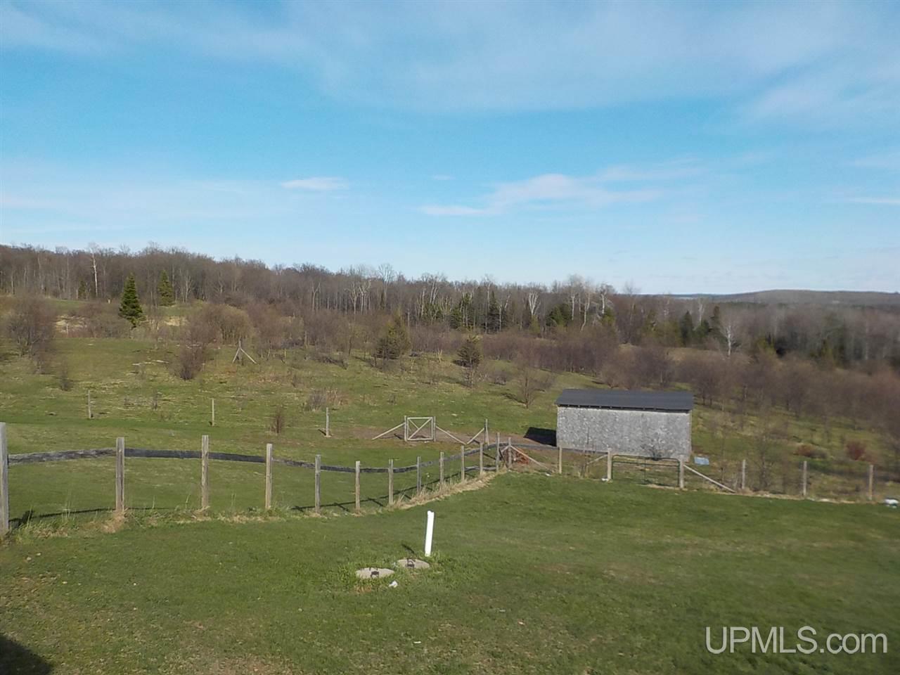 134 Valley View Road Crystal Falls, MI 49920 - Photo 12 of 35