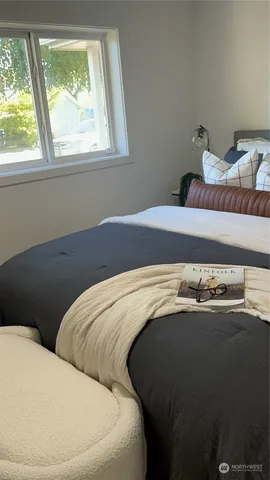 a close view of sink and tap