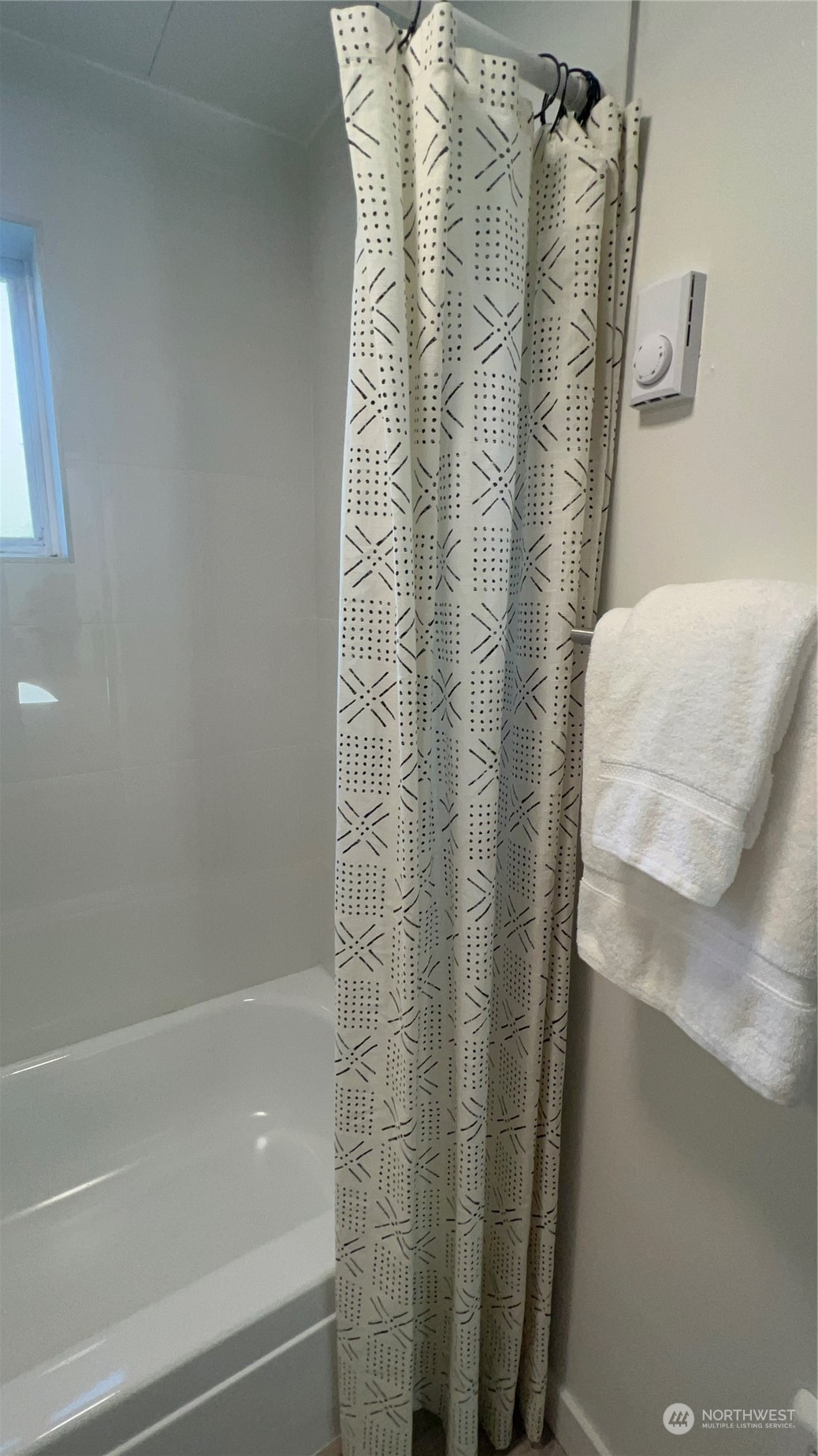 8843 3rd Avenue South Seattle, WA 98108 - Photo 39 of 39 a bathroom with a shower