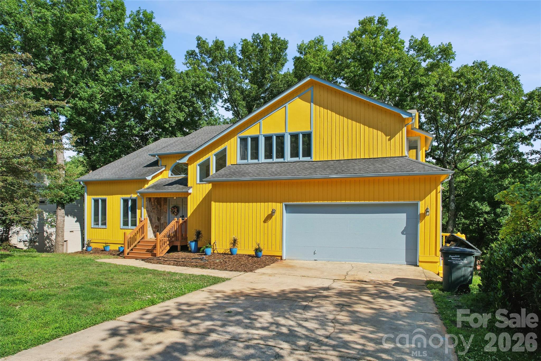 26049 Neptunes Landing Tega Cay, SC 29708 - Photo 2 of 34