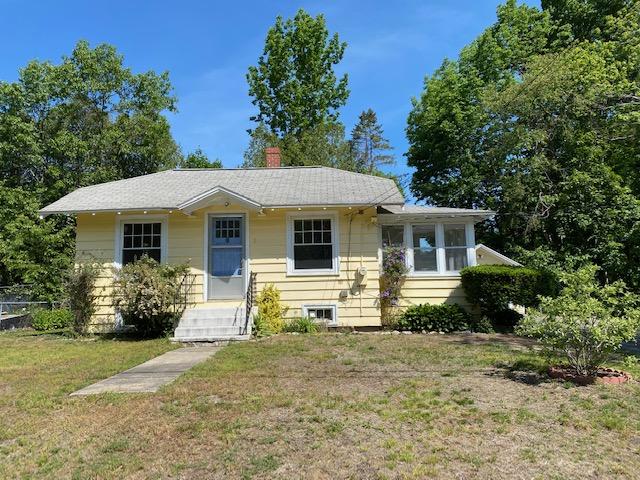 17 Madison Street Springvale, ME 04083 - Photo 1 of 18 1 mad