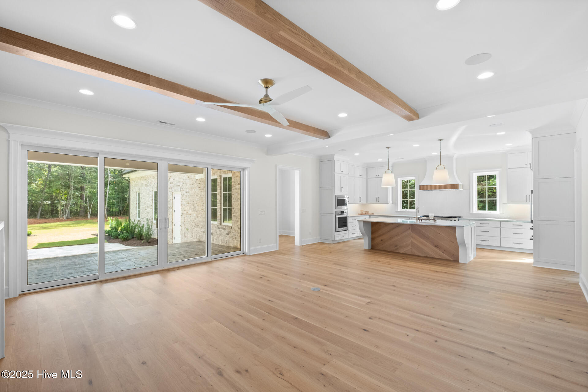 517 Edgewater Club Road Wilmington, NC 28411 - Photo 8 of 59 web-7