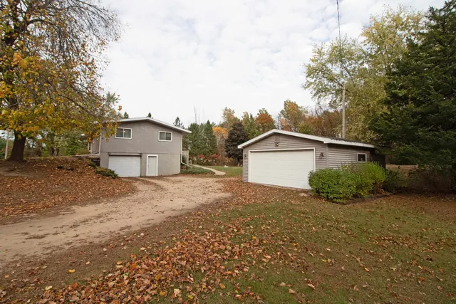 $285,000 | 7045 Coon Rock Road, Arena, WI 53503