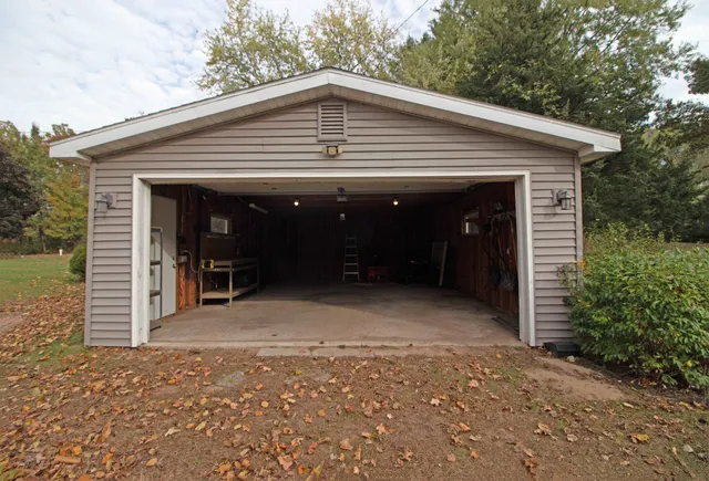 $285,000 | 7045 Coon Rock Road, Arena, WI 53503