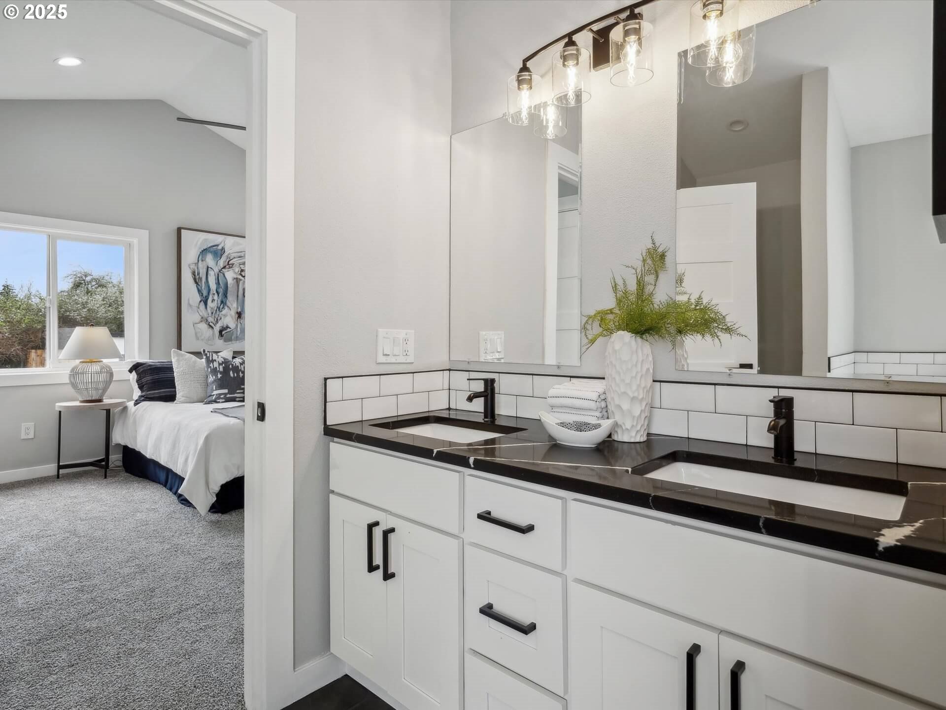 7920 Southeast Orient Drive Gresham, OR 97080 - Photo 17 of 45