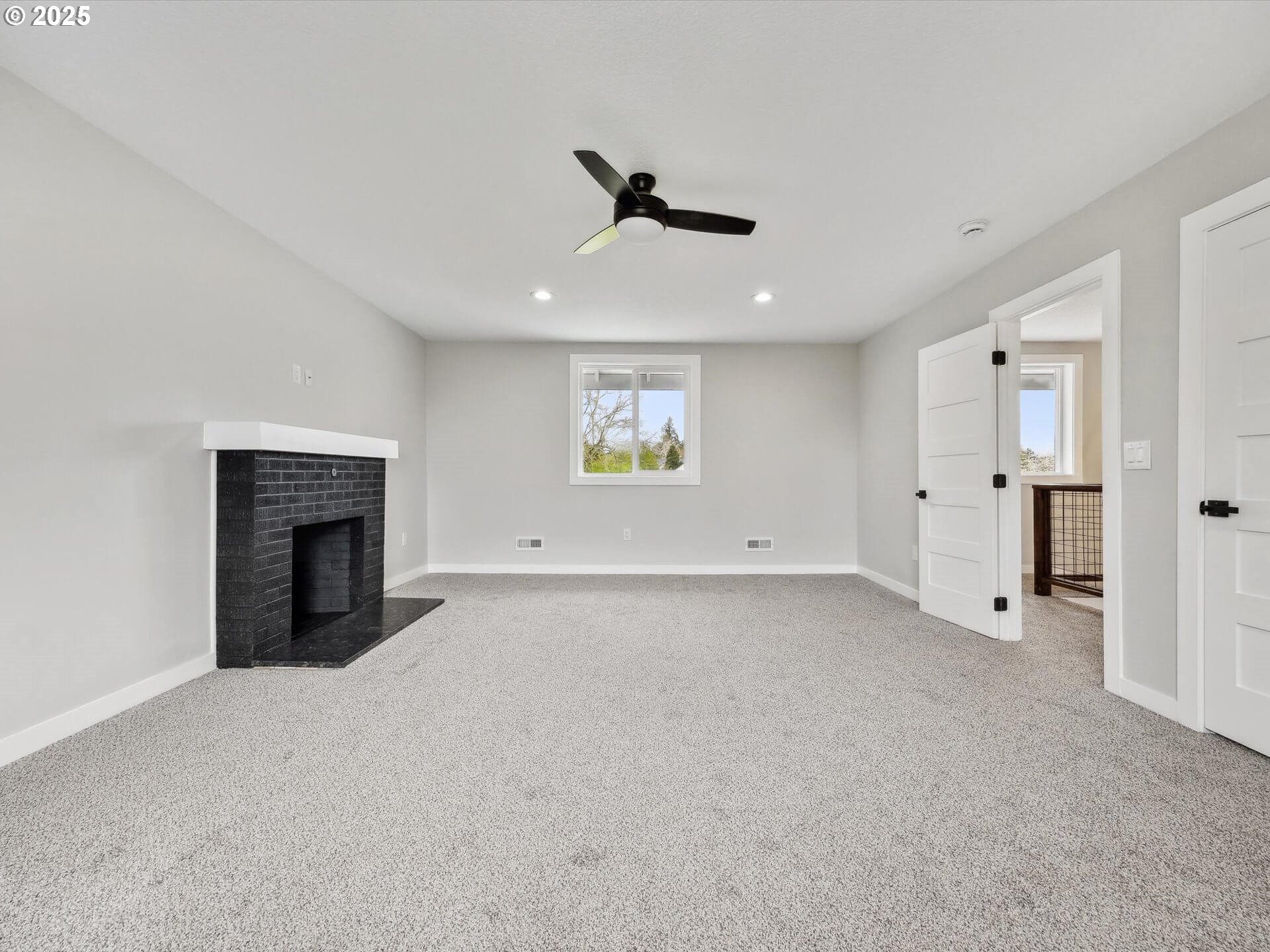 7920 Southeast Orient Drive Gresham, OR 97080 - Photo 25 of 45