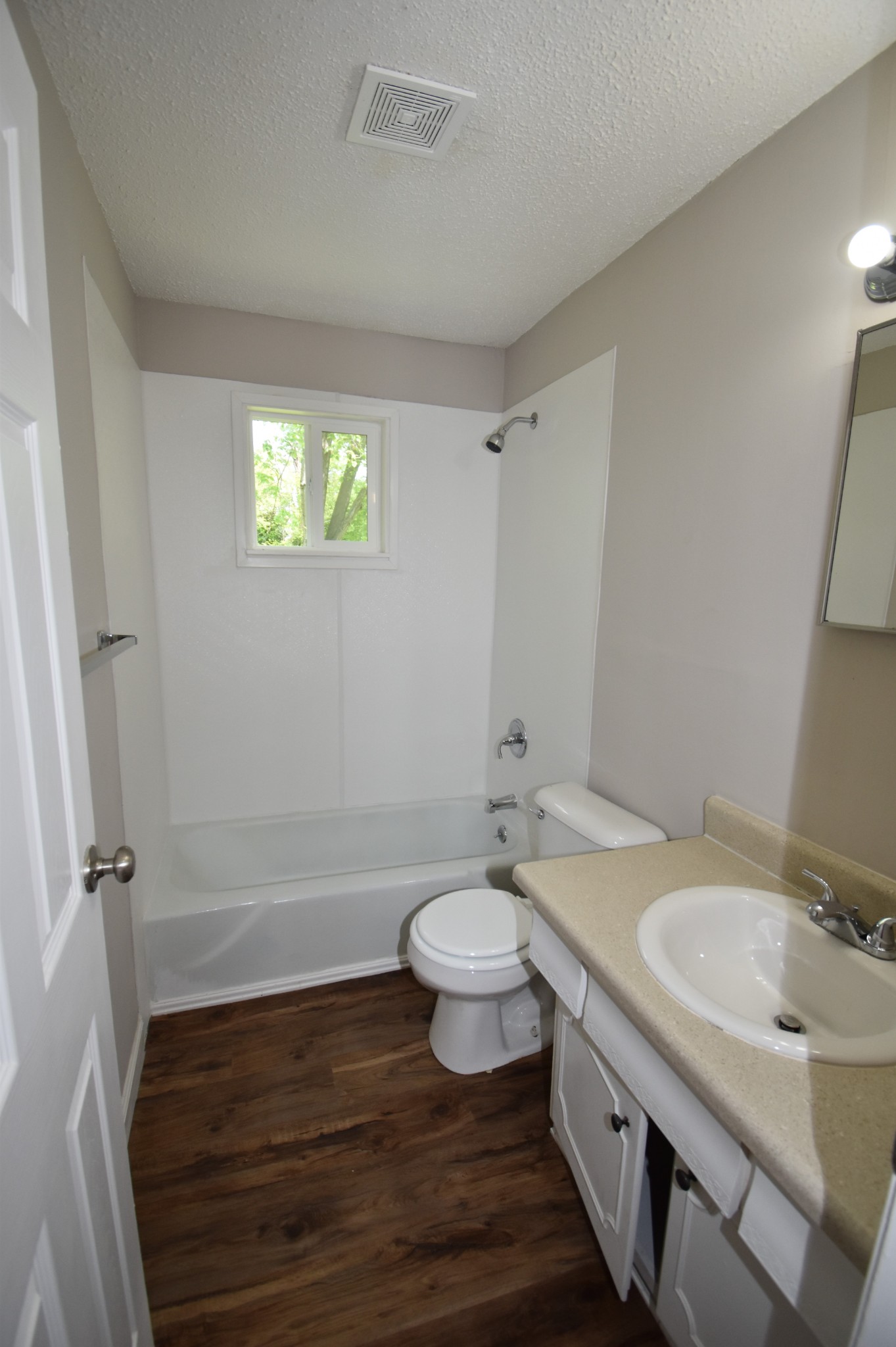 114 Bluegrass Road Clarksville, TN 37042 - Photo 17 of 23