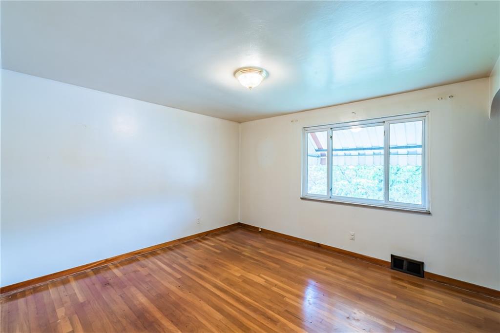 4900 Verona Road Verona, PA 15147 - Photo 8 of 25 Gallery Image 8