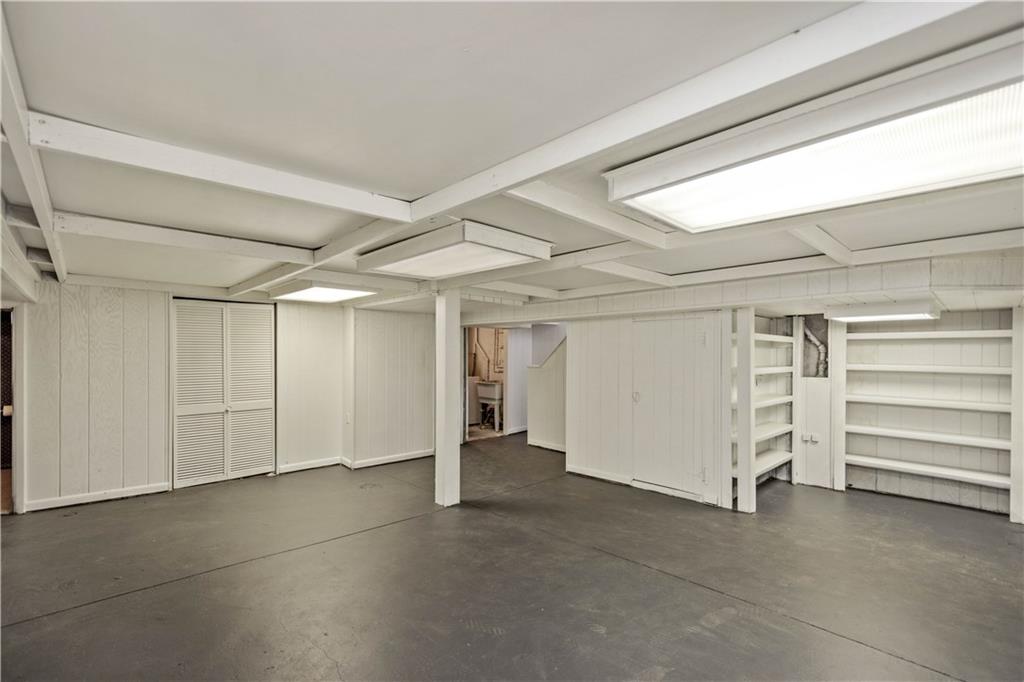 220 Cochran Road Mt. Lebanon, PA 15228 - Photo 33 of 35 a view of an empty room with a window