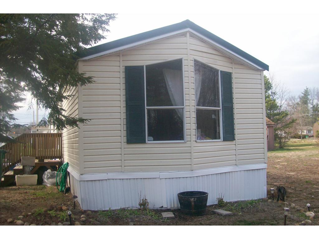 5 Reagan Drive Rochester, NH 03839 - Photo 2 of 8
