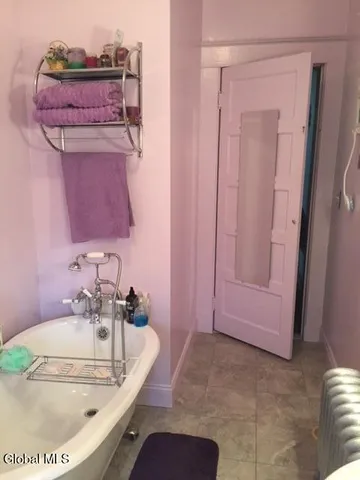 $565,000 | 484 Kenwood Avenue, Bethlehem, NY 12054