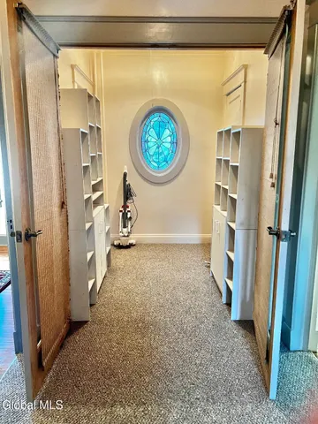 $565,000 | 484 Kenwood Avenue, Bethlehem, NY 12054