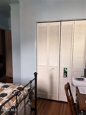 $565,000 | 484 Kenwood Avenue, Bethlehem, NY 12054