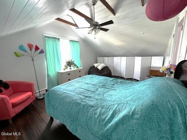 $565,000 | 484 Kenwood Avenue, Bethlehem, NY 12054