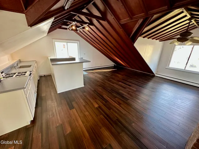 $565,000 | 484 Kenwood Avenue, Bethlehem, NY 12054