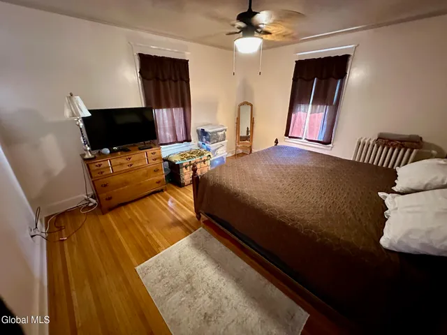 $565,000 | 484 Kenwood Avenue, Bethlehem, NY 12054