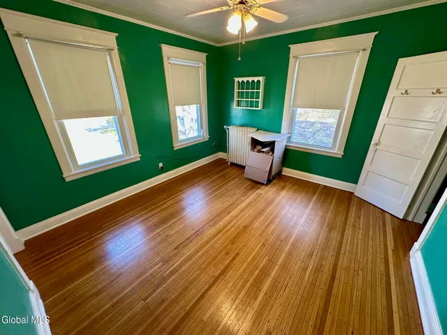 $565,000 | 484 Kenwood Avenue, Bethlehem, NY 12054