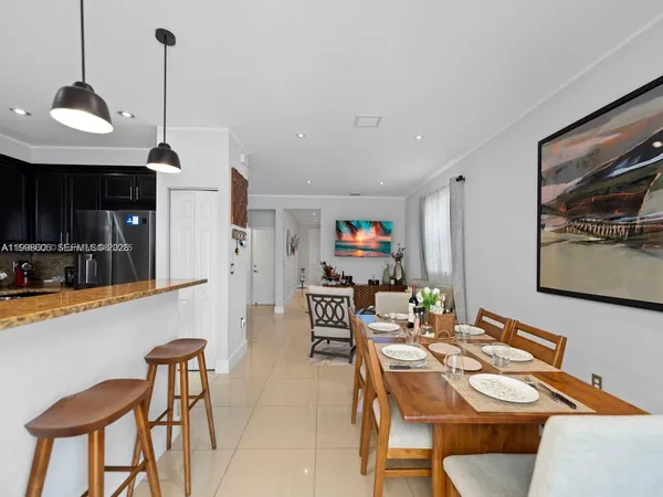 $4,600 | 8781 Northwest 98th Court, Unit 8781, Doral, FL 33178