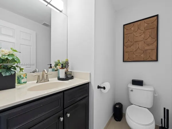 $4,600 | 8781 Northwest 98th Court, Unit 8781, Doral, FL 33178