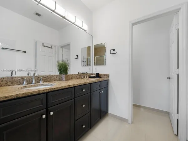 $4,600 | 8781 Northwest 98th Court, Unit 8781, Doral, FL 33178