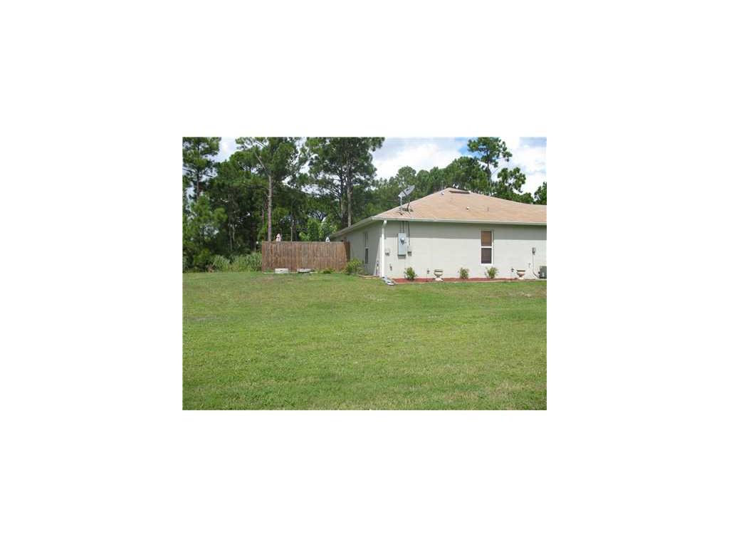 1584 Rainsville Road Southeast Palm Bay, FL 32909 - Photo 3 of 8 Gallery Image 3