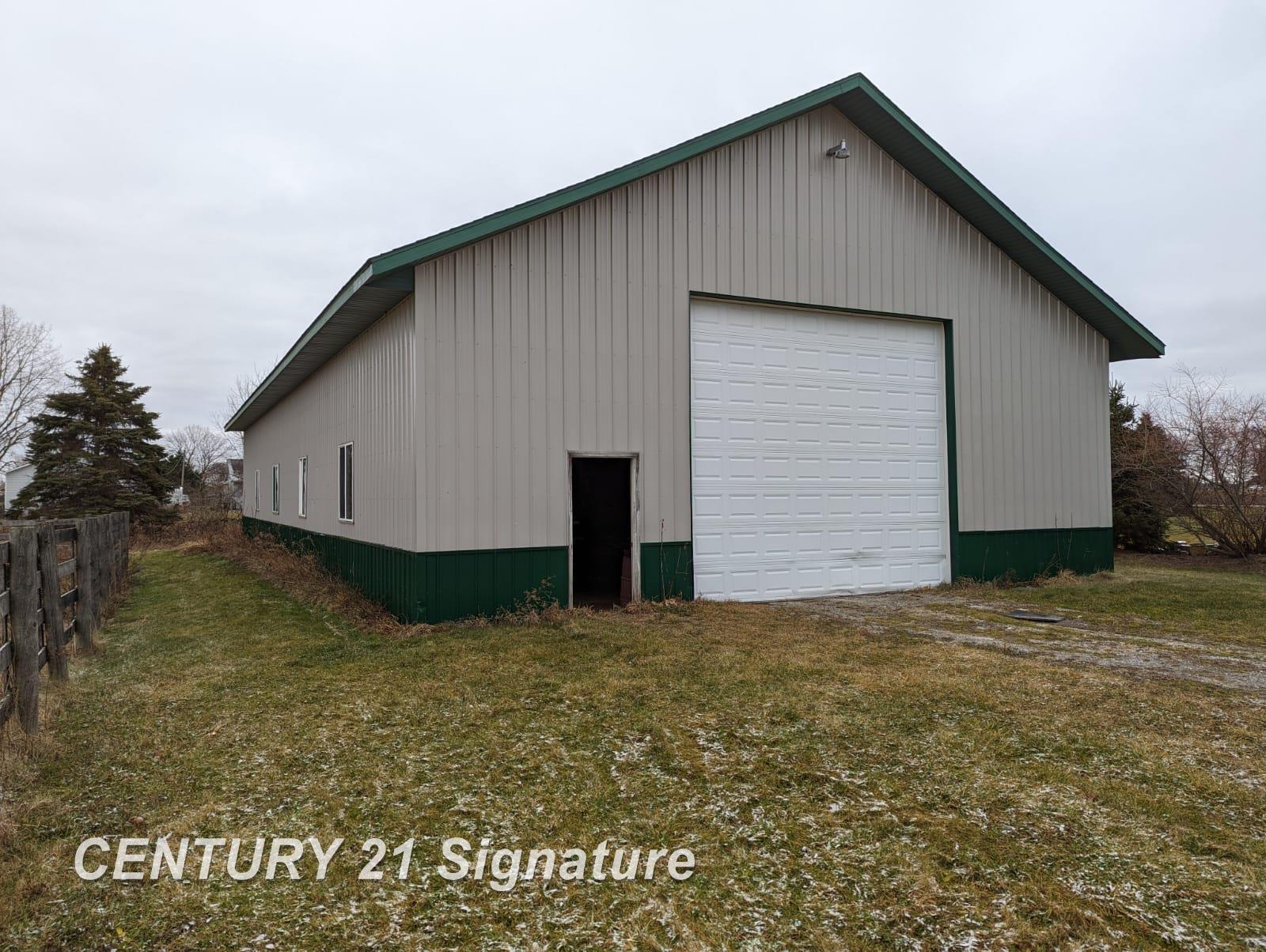 7102 Pierce Road Freeland, MI 48623 - Photo 9 of 11