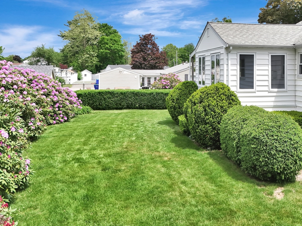 291 Levin Road Rockland, MA 02370 - Photo 9 of 39 Gallery Image 9