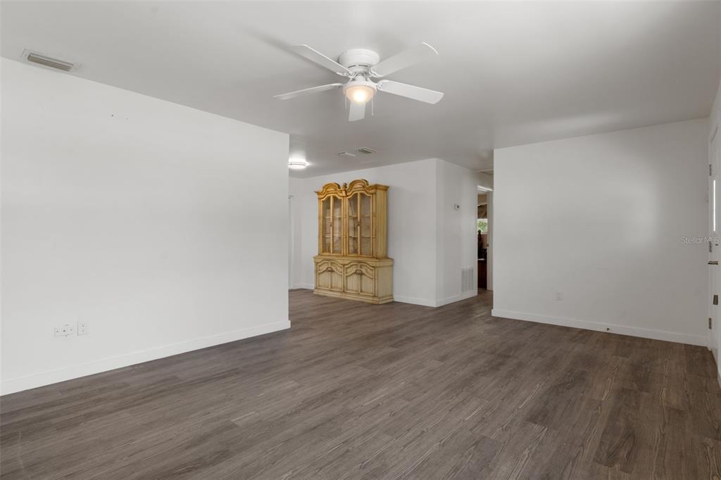 9462 Midway Street Spring Hill, FL 34608 - Photo 12 of 35