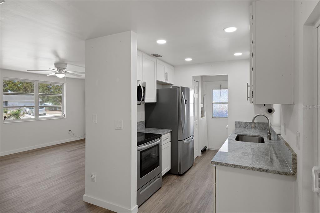 9462 Midway Street Spring Hill, FL 34608 - Photo 14 of 35