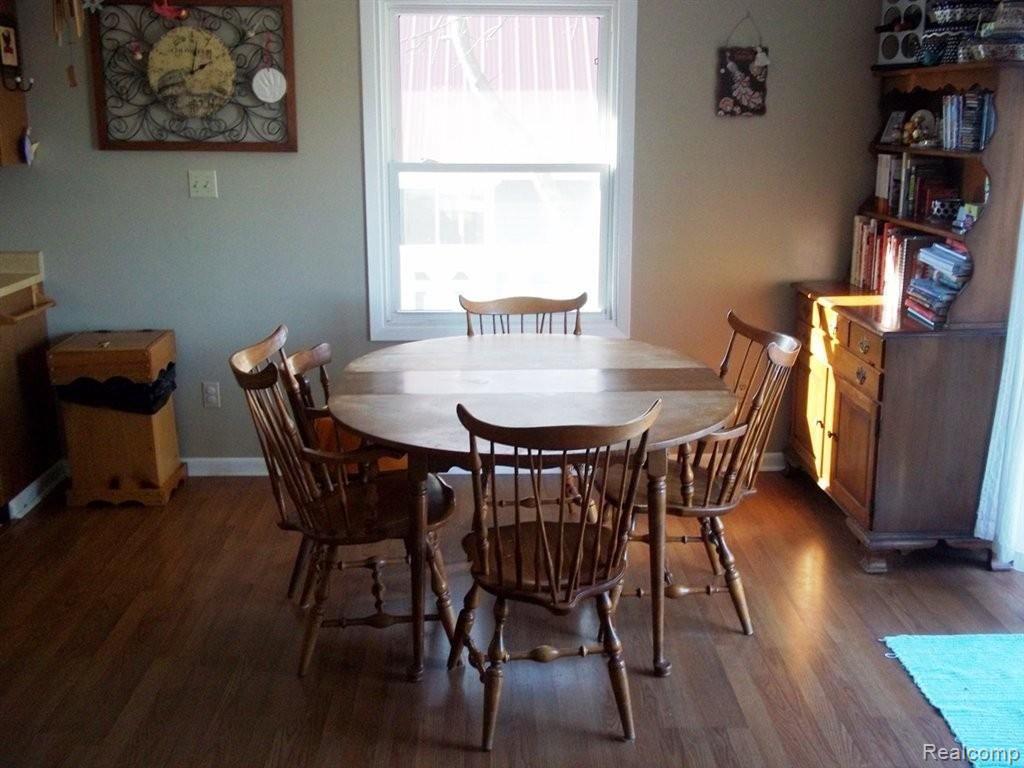 1094 West Maple Rapids Road St. Johns, MI 48879 - Photo 5 of 25 Dining Area