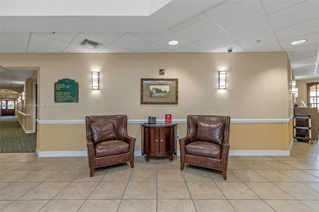 $285,000 | 13941 Clubhouse Drive, Unit 204, Tampa, FL 33618