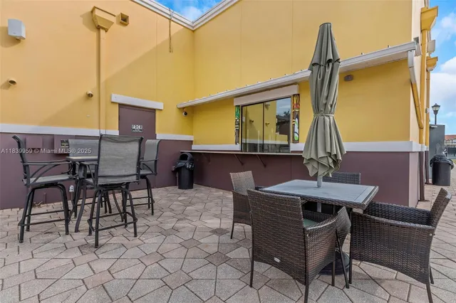 $285,000 | 13941 Clubhouse Drive, Unit 204, Tampa, FL 33618