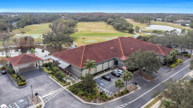 $285,000 | 13941 Clubhouse Drive, Unit 204, Tampa, FL 33618